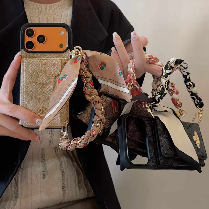 Coach アイフォン17 プロマックス 16e 15プロ/14/13スマホケース