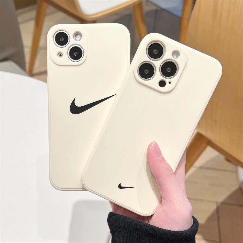 Nikeアイフォン18 pro max 17pro /16/15プロカバー