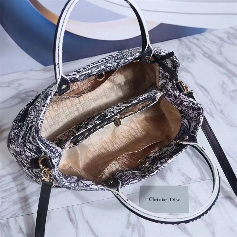 ブランドDiorハンドバッグ 気質