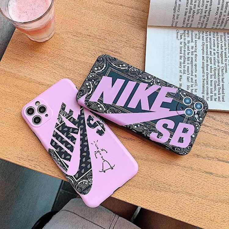 Nike/ナイキハイブランド Iphone 7/8 plus/se2ケース コピーIphone xr/11/11pro maxケースカバーiphone x/xs/xs maxジャケットスマホケース コピー