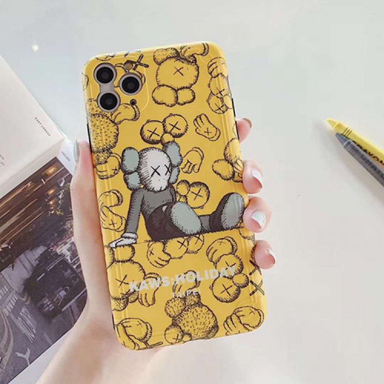 Kaws iphone 8/7 plus/se2/12カバー メンズ レディースiphone x/xs/xs max/xrケースカバーiphone11/11 pro maxジャケットスマホケース コピー