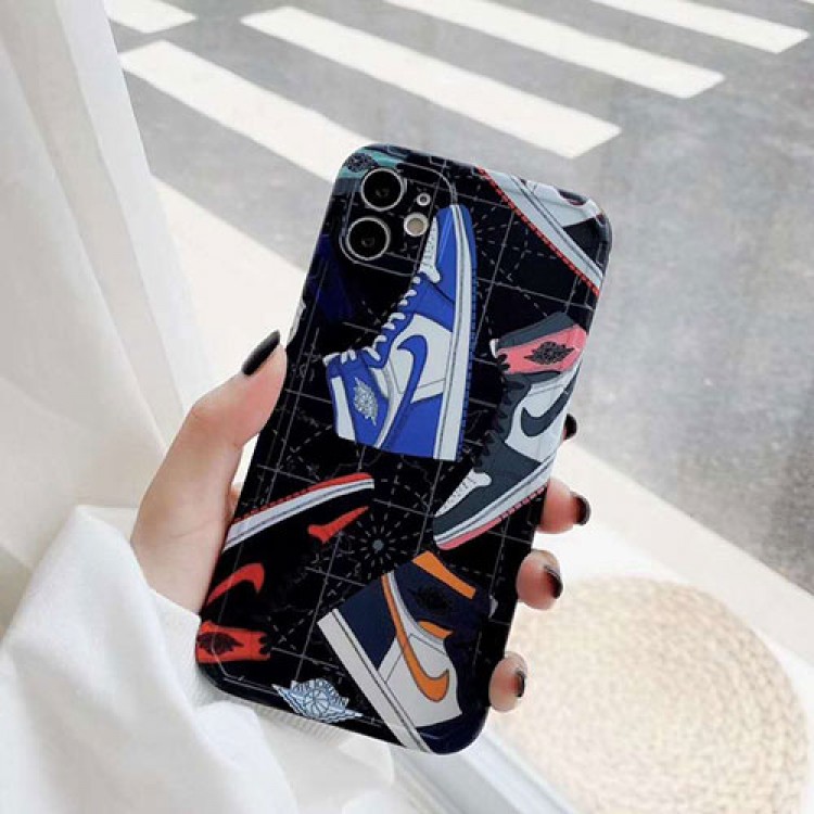 Nike/ナイキ女性向け iphone 12 mini/12 pro/12 max/12 pro maxケースジャケット型 2020 iphone12ケース 高級 人気アイフォン12カバー レディース バッグ型 ブランド iphone xr/xs maxケース iphone x/8/7 plusケース大人気