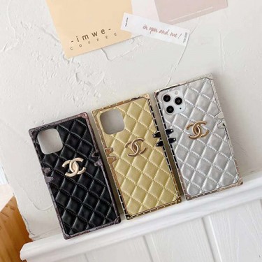 Chanel/シャネル  ブランド iphone12 mini/12 pro max/12 pro/12 maxケース かわいいiphone 7/8/se2ケース ビジネス ストラップ付きシンプルiphone x/xr/xs/xs maxケース ジャケットメンズ iphone11/11pro maxケース 安い