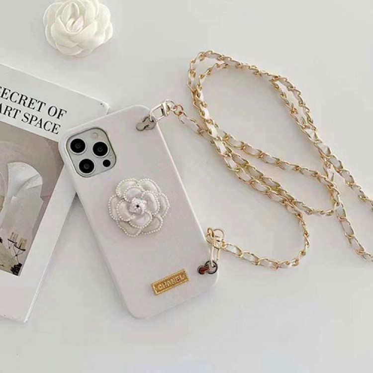 CHANEL シャネル iphone13mini/13pro/13pro maxペアケース 真珠付き ブランド 女性向け iPhone12/12pro maxフルーカバー 流行り 人気 レディース アイフォン12/11proレザーケース 送料無料