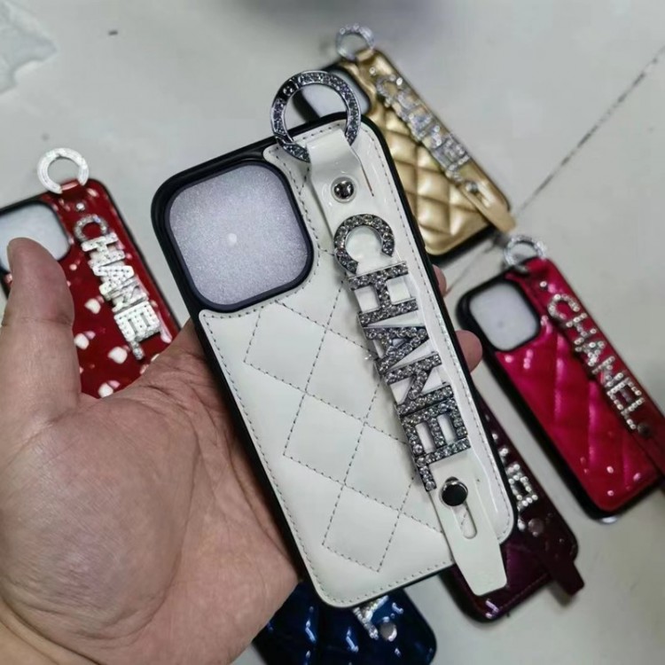 Chanel シャネルハイブランドアイフォン15プロ/14/13スマホケースブランドiphone15/14Proメンズケースかわいいアイフォン15プロ/14/13カバー