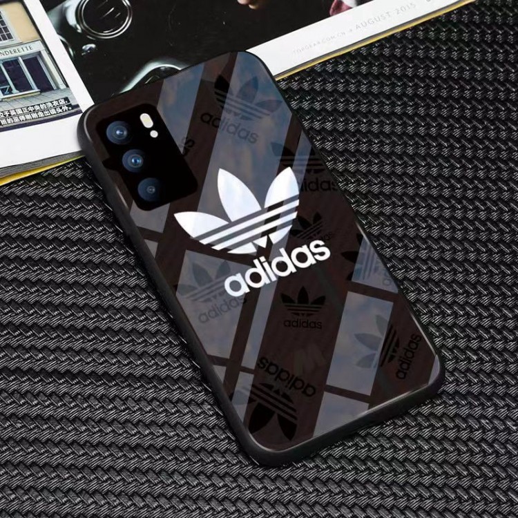 Adidas アディダスブランドiphone 14 15 plus携帯カバーコピー高級感galaxy s23 アイフォン14 15ブランドケースギャラクシーs23ultra/a54/a53保護カバー高品質ファッションブランドgalaxy s23/s22ultra アイホン13 14 15カバー