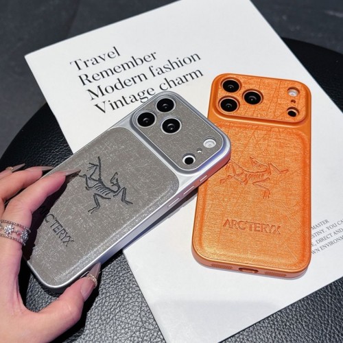 ARC'TERYX アークテリクスiphone17 /Air/16/15/14/13 Pro Max/17eケースブランドコピーハイブランドアイフォン17 プロマックス 16e 15プロ/14/13スマホケースiphone Air/17/16e/15/14ブランドケースメンズレディース