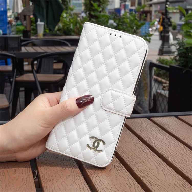 Chanel シャネルブランド 激安 AQUOS R9 R8 R7 PRO sense8 7 wish3ケースAQUOS R8/R8 PRO/R7/R6 AQUOS Zero6ケースアクオス/XPERIA/GALAXY/IPHONE全機種対応AQUOS R8 Pro SH-51Dケース