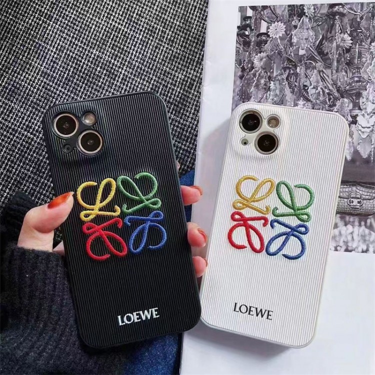 LOEWE ロエベiphone16/15/14/13 17Pro Maxケースブランドコピーレディース向けiphone 17/16/15/14/13Proケース ロエベ iphone16/15/14ブランドケースメンズレディース