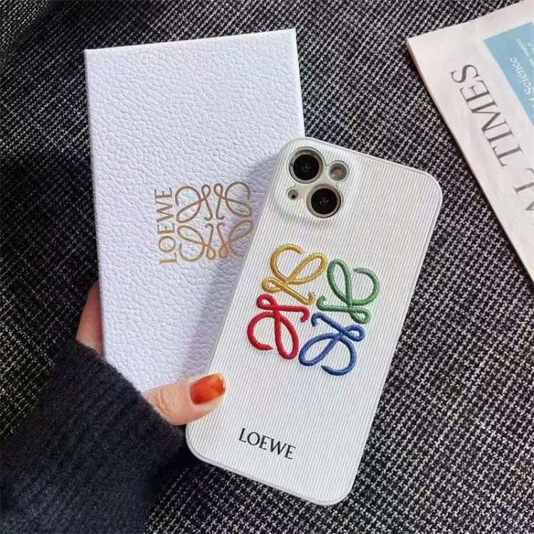 LOEWE ロエベiphone16/15/14/13 17Pro Maxケースブランドコピーレディース向けiphone 17/16/15/14/13Proケース ロエベ iphone16/15/14ブランドケースメンズレディース