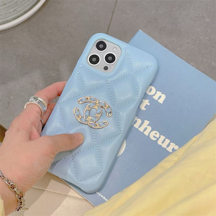 Chanel シャネルiphone17/16/15/14/13 Pro Maxケースブランドコピーブランドiphone16/15/14 17Proメンズケースシャネルiphone17/16e/15/14ブランドケースメンズレディース