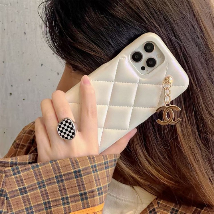 Chanel シャネル男女兼用携帯カバーiphone16/15/14/17Pro Max airかわいいアイフォン17pro /16/15プロ/14/13カバーiphone17/16e/15/14ブランドケースメンズレディース