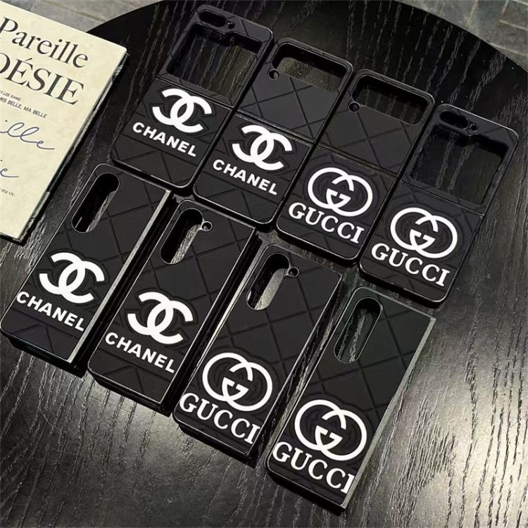 Gucci グッチハイブランドgalaxy z flip7 6 5/z flip4/z flip3折りたたみケースハイエンドギャラクシーgalaxy z flip7 6 5 4 3スマホケースファッションgalaxy z flip7 6 5/z flip4/z flip3ケースブランドgalaxy z fold7 6 5/z fold4メンズレディースケース