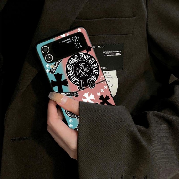クロムハーツ Chrome Hearts galaxy z flip5 6 7/z flip5 6 7ブランドケースコピーgalaxy z flip7 6 5 4 3 z fold5 6 7ハイブランドケースgalaxy z fold7 6 5/z fold4メンズレディースケース折りたたみ型ギャラクシーz flip 7 6 5/z flip4/z fold5 6 7 ケースメンズ