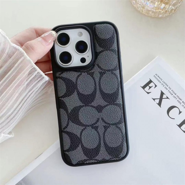 Coach コーチハイブランドアイフォン17 プロマックス 16e 15プロ/14/13スマホケース かわいい Coach アイフォン17pro /16/15プロ/14/13カバー ハイエンドiphone16/15 17Pro Max/14plusカバー