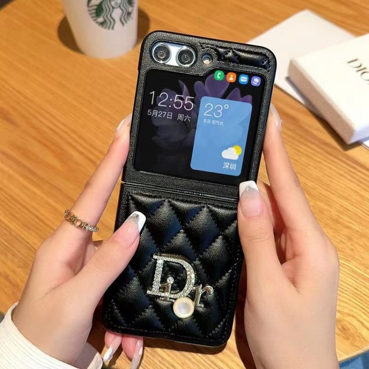 Dior ディオールgalaxy z flip5/4ブランドケースコピーgalaxy z flip5 4 3 ハイブランドケースメンズレディースケース高級感galaxyz flip5/z flip4ブランドケース