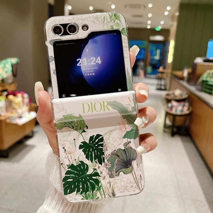 Dior ディオールgalaxy z flip5/6ブランドケースコピーハイブランドgalaxy z flip6 5/z flip4/z flip3折りたたみケースギャラクシーzブランド携帯ケース高級感galaxyz flip5/z flip4ブランドケース