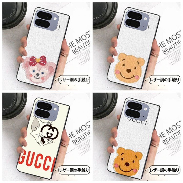 Gucci グッチアイフォン Duo 折りたたみブランド携帯ケースファッションgalaxy z flip8 7 6 5/z flip4/z flip3ケースブランド折りたたみ型ギャラクシーz flip 8 7 6 5/z flip4/z fold5 6 7 8 ultraケースメンズ高級感galaxyz flip7/z flip8 6 5/z fold8/z fold7ブランドケース