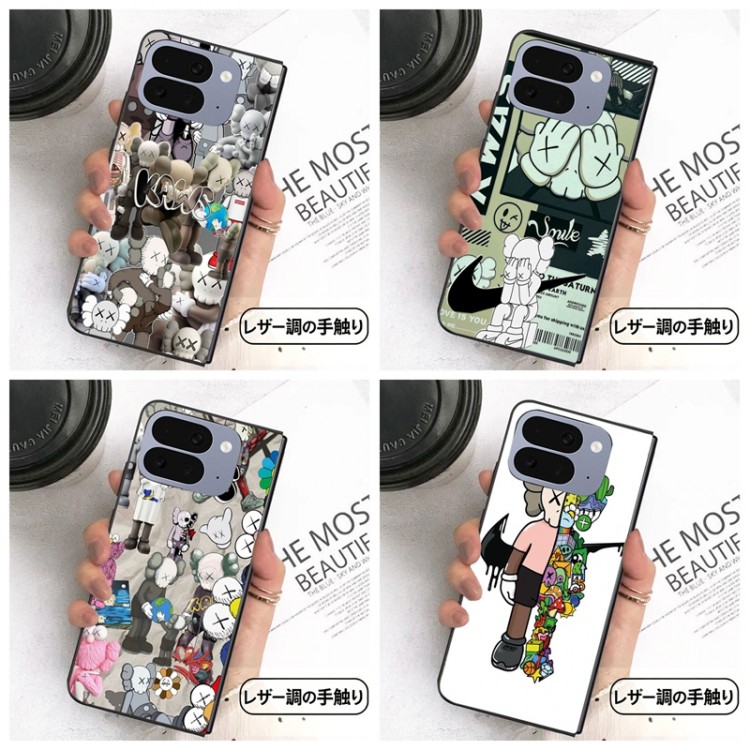 Kaws カウズgalaxy z flip8 7 6 5 4 3 z fold5 6 7 8ハイブランドケースハイエンドアイフォン ultra fold 2026スマホケースギャラクシーz fold 8 7 6 5 4 3ブランド携帯ケースファッションgalaxy z flip8 7 6 5/z flip4/z flip3ケースブランド
