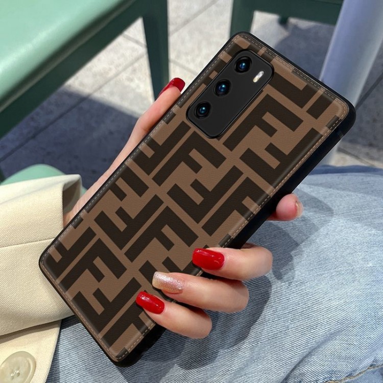 FENDI フェンディ iPhone14Pro Max/13Pro Max iPhone14Maxブランド携帯ケース FENDI GalaxyS22/S22plus/S22Ultraレザーケース 斜めかけ xperia 1iv/10iv革製ケース FF柄 レザー 男女兼用 