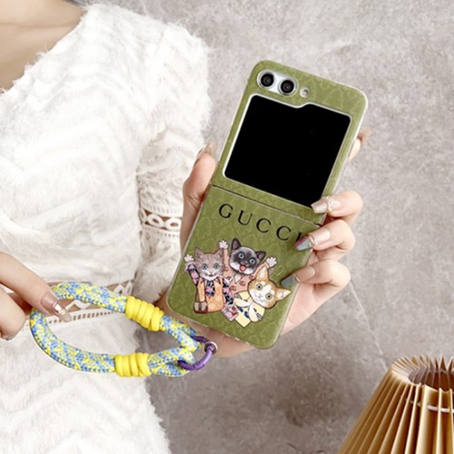 Gucci グッチgalaxy z flip5 4 3 z fold5ハイブランドケースファッションgalaxy z flip5/z flip4/z flip3ケースブランド折りたたみ型ギャラクシーz flip5/z flip4/z fold5ケースメンズ高級感galaxyz flip5/z flip4/z fold5/z fold4ブランドケース