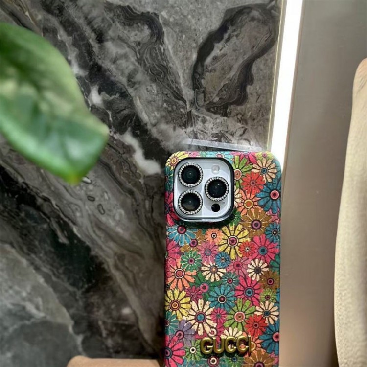 Gucci グッチハイブランドアイフォン17 16 15プロ/14/13スマホケース グッチiphone16/15/14/13Proブランドスマホケース グッチブランドiphone16/15/14Proメンズケース