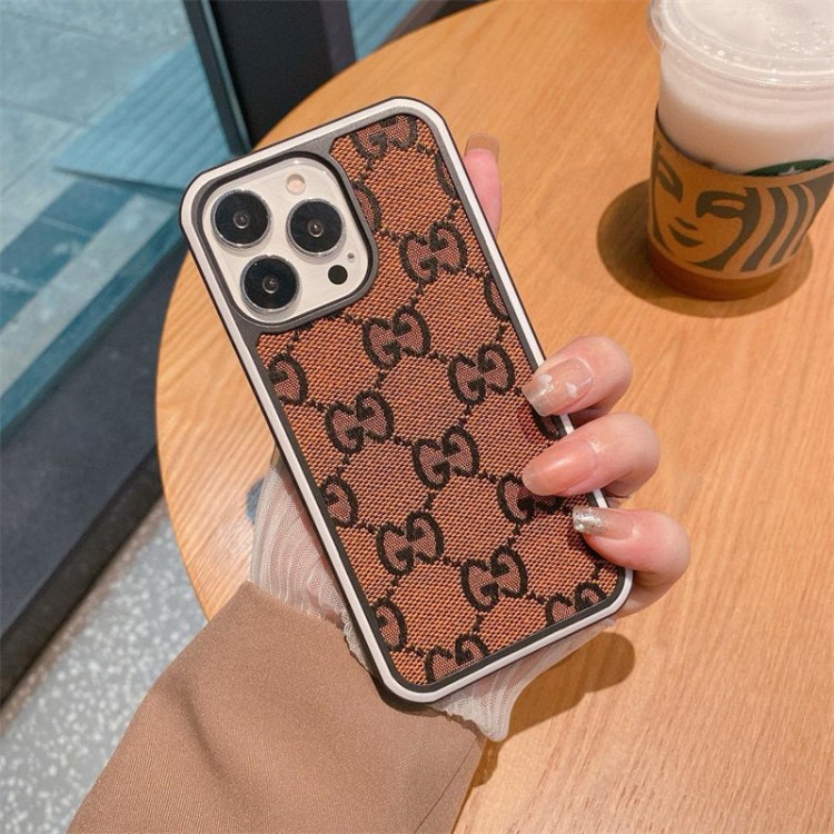 Gucci グッチブランドiphone 14 15 16 17pro max携帯カバーコピーメンズレディースgalaxy s25plus/s24 ultra/s23 s22ケースギャラクシーs23 s24 ultra S25plusブランドケース男性愛用galaxy s23/s24/s25ブランドケース女性向け