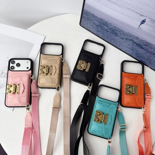 Gucci グッチブランドiphone 14 15 16 17pro max携帯カバーコピー高級感galaxy s26plus s24 s25ultraアイフォン17 14 15 16 17 pro/ airブランドケースギャラクシーs26 s23ultra s24 plus S25 ultra plus保護カバー高品質ギャラクシーs26 s23 s24 ultra S25plusブランドケース男性愛用