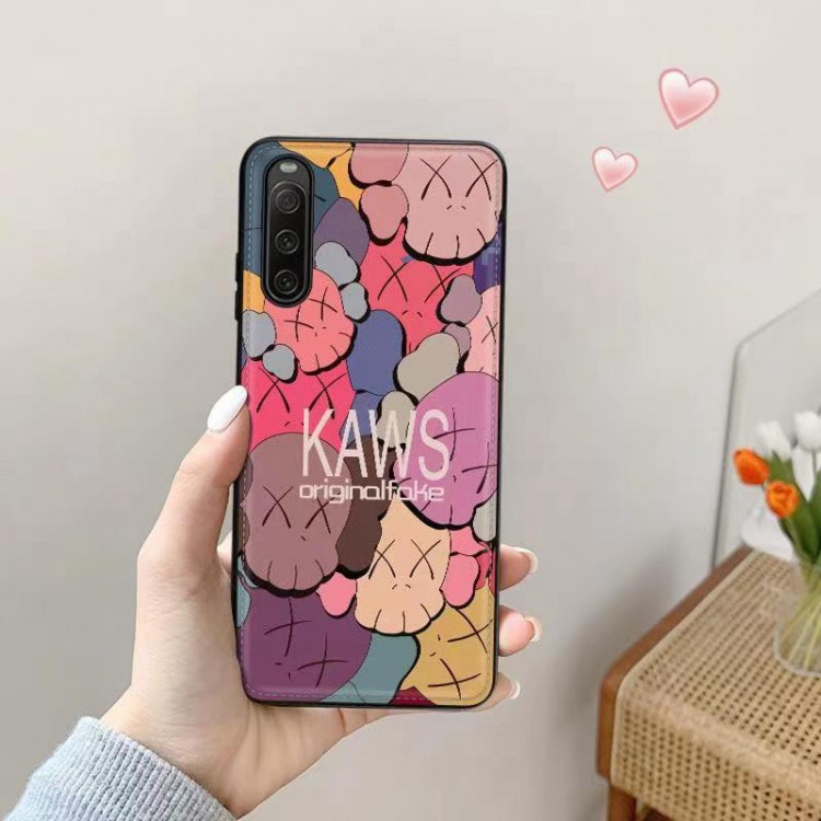 Kaws カウズエクスぺニア1 v/10 v/1 iv/5 iv高品質ケースメンズxperia 1 v/10 v/1 iv/5 ivメンズレディースケースおしゃれxperia 1 iv/5 iv/10 v革製ケースハイエンドスマホケースxperia 1 iv/5 iv/5 v