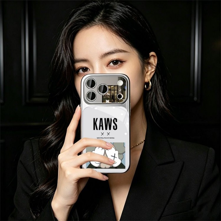 Kaws カウズハイブランドアイフォン17 プロマックス 16e 15プロ/14/13スマホケース男女兼用携帯カバーiphone Air/16/15/14/17Pro Max airレディース向けiphone 17pro max/ air /16/15/14/13Proケース