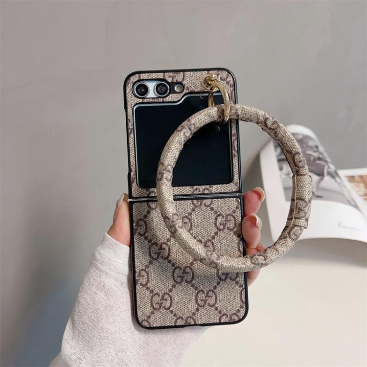 Burberry バーバリー Gucci グッチ Lv ルイヴィトン galaxy z flip5 4 3ハイブランドケースハイエンドギャラクシーgalaxy z flip 5 4 3スマホケースファッションgalaxy z flip6 5/z flip4/z flip3ケースブランド折りたたみ型ギャラクシーz flip6 5/z flip4ケースメンズ