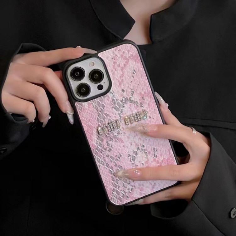 MiuMiu ミュウミュウ iphone15/14/13Proブランドスマホケースレディース向けiphone15/14/13Proケースハイエンドiphone15Pro Max/14plusカバー