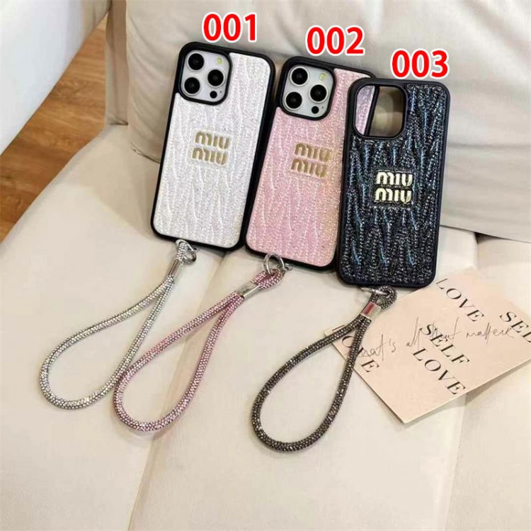 ミュウミュウ MiuMiuハイブランドアイフォン16 15プロ/14/13スマホケースブランドiphone16/15/14Proメンズケースレディース向けiphone16/15/14/13Proケース