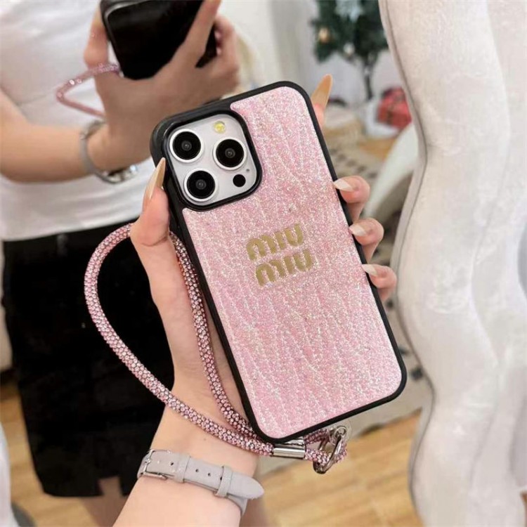 ミュウミュウ MiuMiuハイブランドアイフォン16 15プロ/14/13スマホケースブランドiphone16/15/14Proメンズケースレディース向けiphone16/15/14/13Proケース