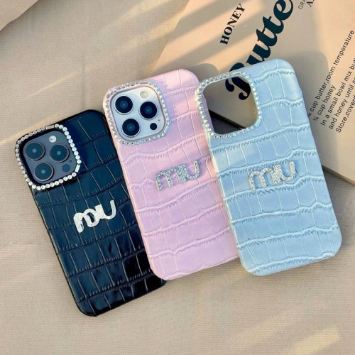 ミュウミュウ MiuMiu風iphone Air/16/15/17PRO/14/13Proブランドスマホケースブランドiphone16/15/14 17Pro/ airメンズケースiphone Air/17/16e/15/14ブランドケースメンズレディース