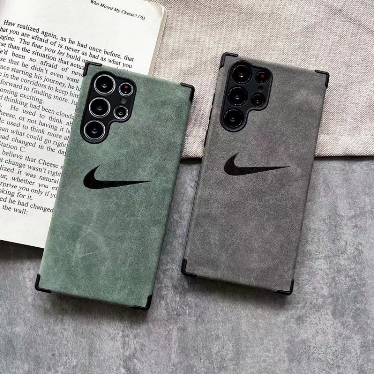 Nike ナイキブランドiphone 14 pro max 15 plus携帯カバーコピー高級感galaxy s24 ultraアイフォン14 15 16ブランドケースギャラクシーs23ultra s24 plus保護カバー高品質galaxy s23/s24ブランドケース女性向け
