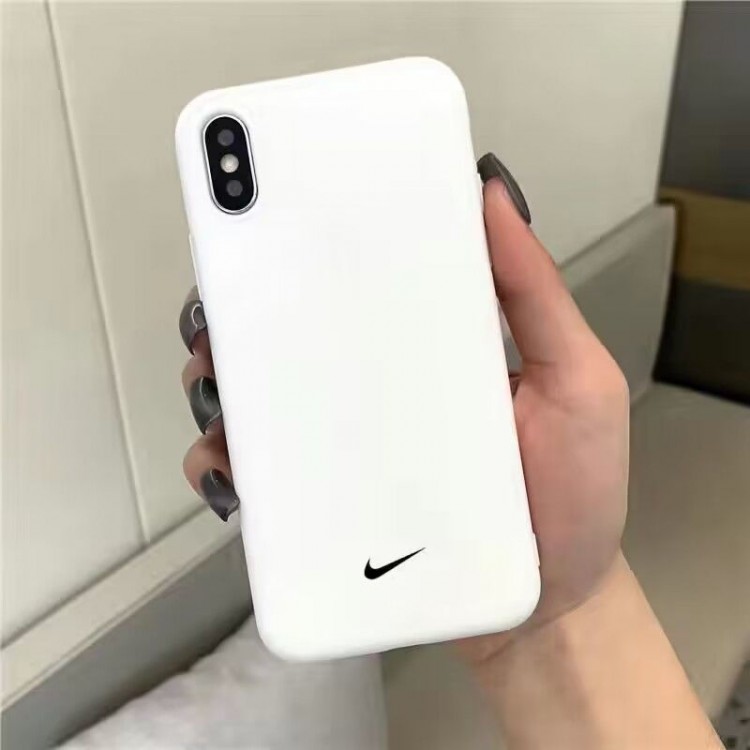 Nike ナイキiphone16/15/14/13 Pro Maxケースブランドコピーブランドiphone16/15/14Proメンズケースかわいいアイフォン16/15プロ/14/13カバー