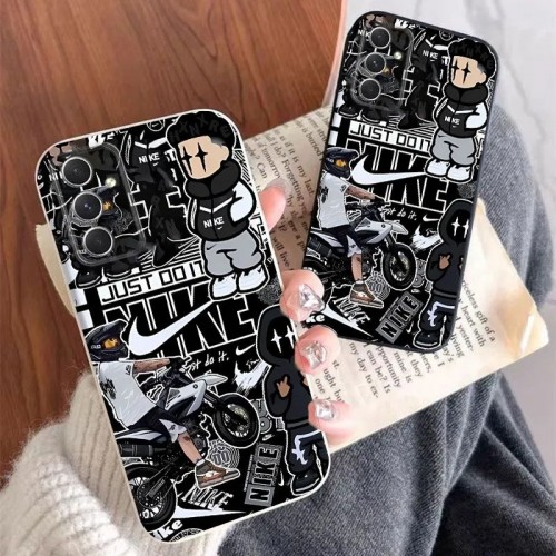 Nike ナイキセレブ愛用するブランドアイフォン17pro 16plus 15 galaxy a54 a55ケースカバーブランドサムスンa32 a36ケース激安パロディgalaxy a55 a54 a53/a52ブランドスマホケースブランドsumsung a33/a26 a24ケース全機種対応パロディ