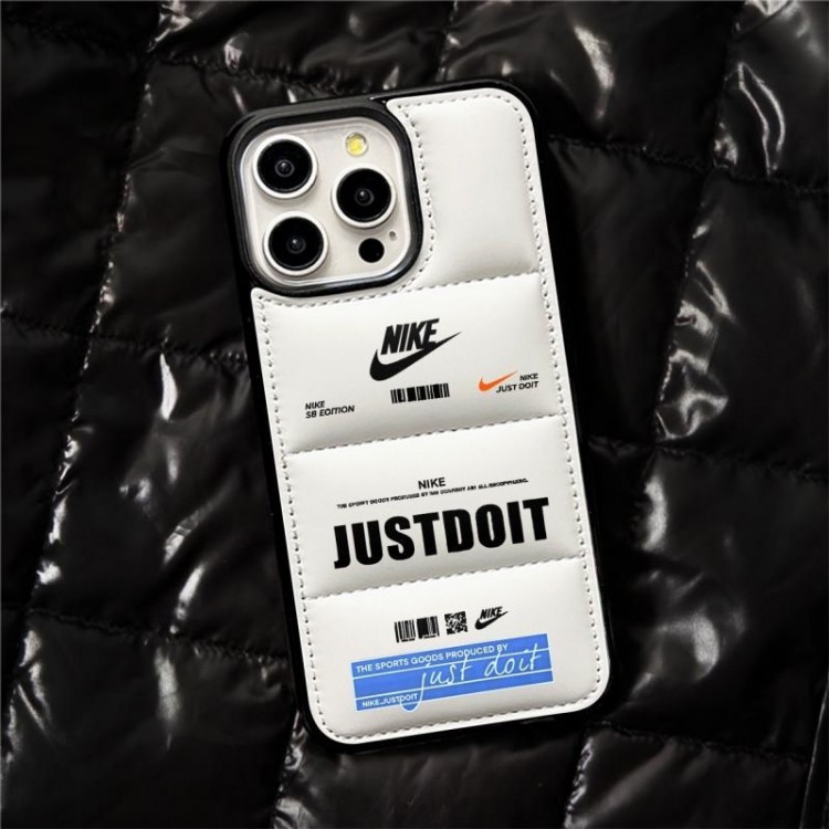 Nike ナイキiphone17 /Air/16/15/14/13 Pro Max/17eケースブランドコピー男女兼用携帯カバーiphone Air/16/15/14/17Pro Max airiphone Air/17/16e/15/14ブランドケースメンズレディース