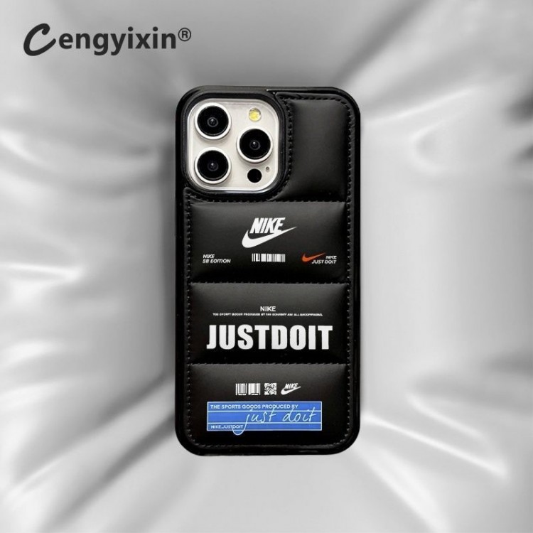 Nike ナイキiphone17 /Air/16/15/14/13 Pro Max/17eケースブランドコピー男女兼用携帯カバーiphone Air/16/15/14/17Pro Max airiphone Air/17/16e/15/14ブランドケースメンズレディース