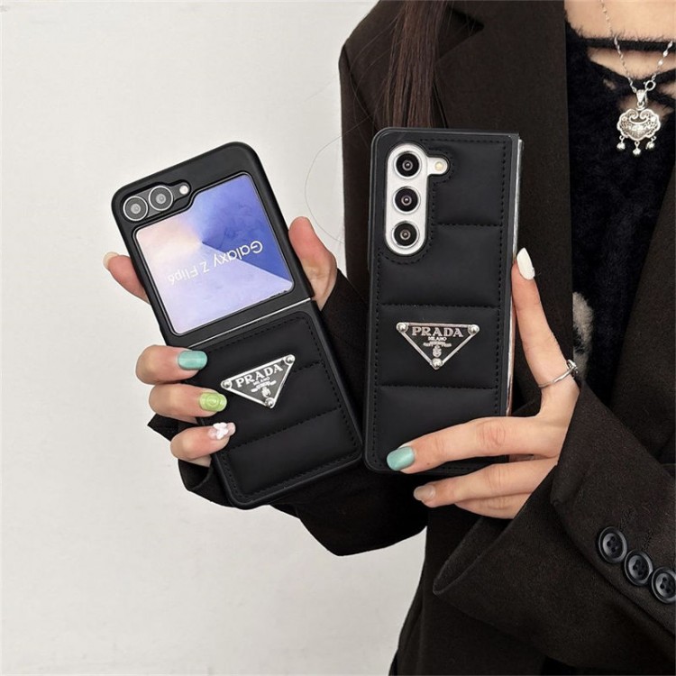 Prada プラダgalaxy z flip5/z fold5 6ブランドケースコピーハイエンドギャラクシーgalaxy z flip6 5 4 3スマホケースギャラクシーz fold6 5 4 3ブランド携帯ケース高級感galaxyz flip5/z flip4/z fold5/z fold4ブランドケース