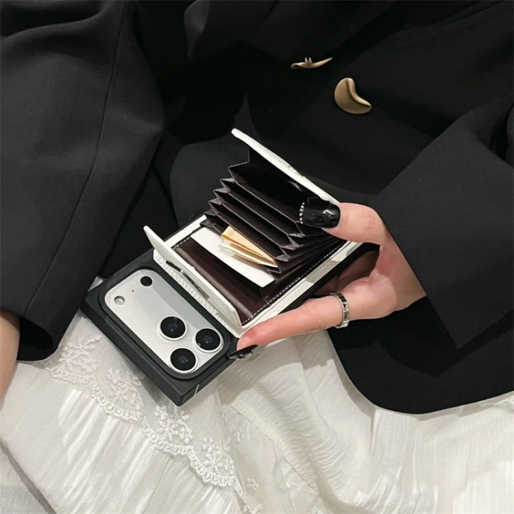 Prada プラダiphone17 /Air/16/15/14/13 Pro Maxケースブランドコピーiphone Air/16/15/17PRO/14/13Proブランドスマホケースブランドiphone16/15/14 17Pro/ airメンズケース