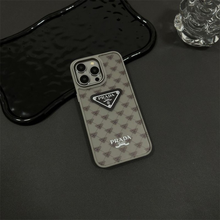 Prada プラダiphone17 /Air/16/15/14/13 Pro Max/17eケースブランドコピーハイブランドアイフォン17 プロマックス 16e 15プロ/14/13スマホケースレディース向けiphone 17pro max/ air /16/15/14/13Proケース