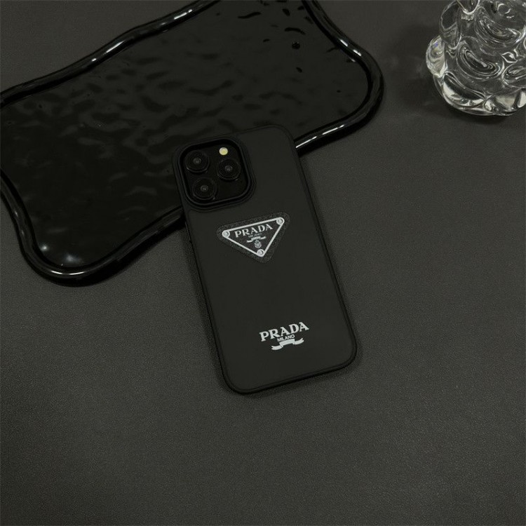 Prada プラダiphone17 /Air/16/15/14/13 Pro Max/17eケースブランドコピーハイブランドアイフォン17 プロマックス 16e 15プロ/14/13スマホケースレディース向けiphone 17pro max/ air /16/15/14/13Proケース