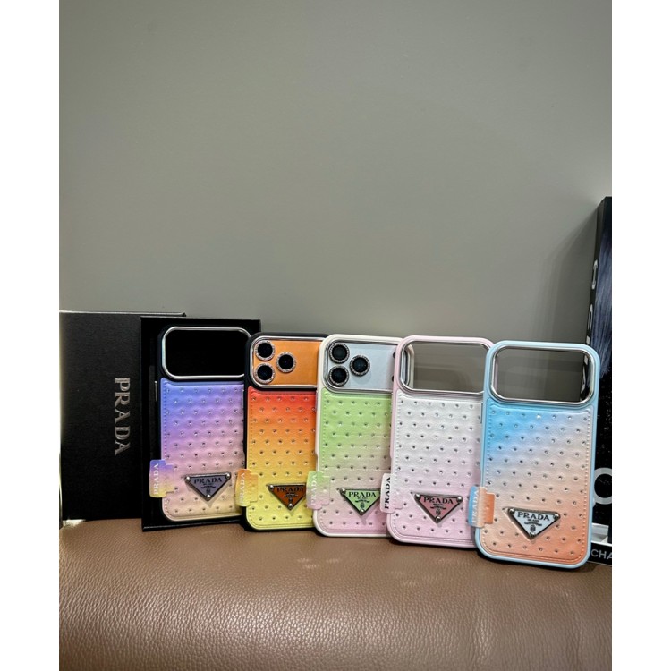 Prada プラダiphone 17e/Air/16/15/17PRO/18/18Proブランドスマホケース男女兼用携帯カバーiphone 18pro max/16/15/14/17Pro Max airiphone 18/Air/17/16e/15/14ブランドケースメンズレディース