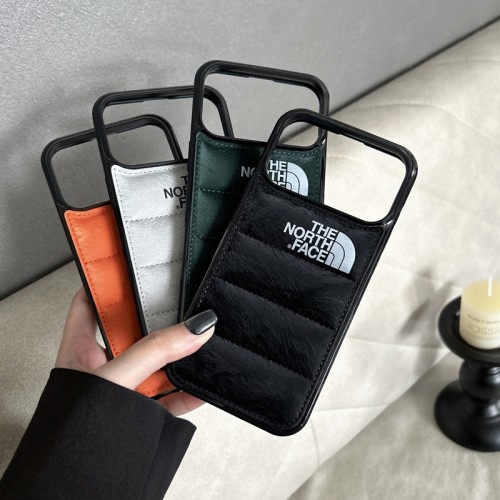 ザノースフェイス THE NORTH FACE iphone17 /Air/16/15/14/13 Pro Maxケースブランドコピー ハイブランドアイフォン17 プロマックス 16e 15プロ/14/13スマホケース レディース向けiphone 17pro max/ air /16/15/14/13Proケース