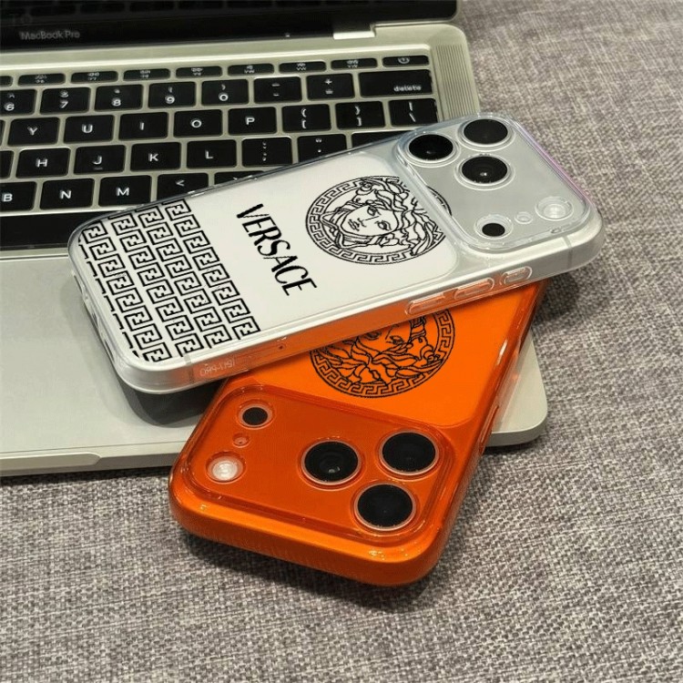 Versace ヴェルサーチェiphone 18pro/17 /Air/16/15/14/13 Pro Max/17eケースブランドコピーiphone 17e/Air/16/15/17PRO/18/18Proブランドスマホケースかわいいアイフォン18 pro max 17pro /16/15プロ/14/13カバー