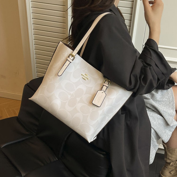 COACH コーチ ブランド トートバッグ レディース 肩掛けバッグ ショルダーバッグ 大容量 A4 通勤 PUレザーバッグ 4色 人気バッグ