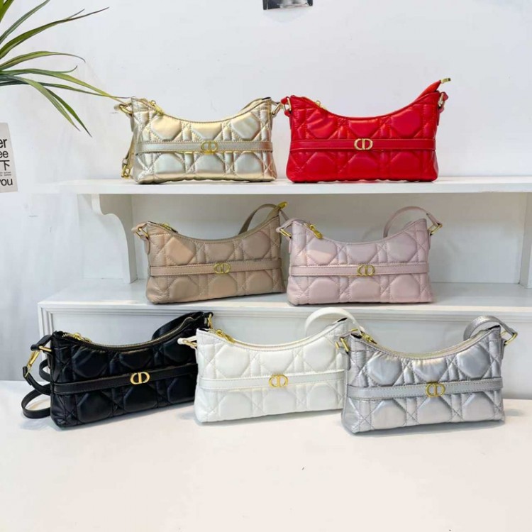 ブランドディオールDior ワンショルダーバッグ レディース 肩が疲れにくい 高見え 軽量 大容量 くったり 肩掛けバッグ 斜め掛け ダブルファスナー おしゃれ ショルダーバッグ