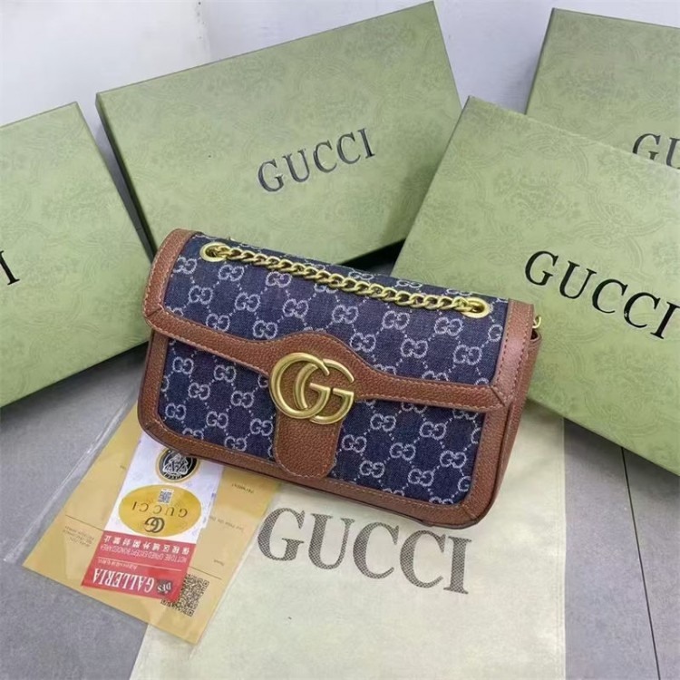 ブランドグッチチェーンバッグ Gucci  ショルダーバッグ レディース 肩掛けバッグ Gucciクロスボディ 人気モノグラム柄 GG金具 おしゃれ 上質 ファッション